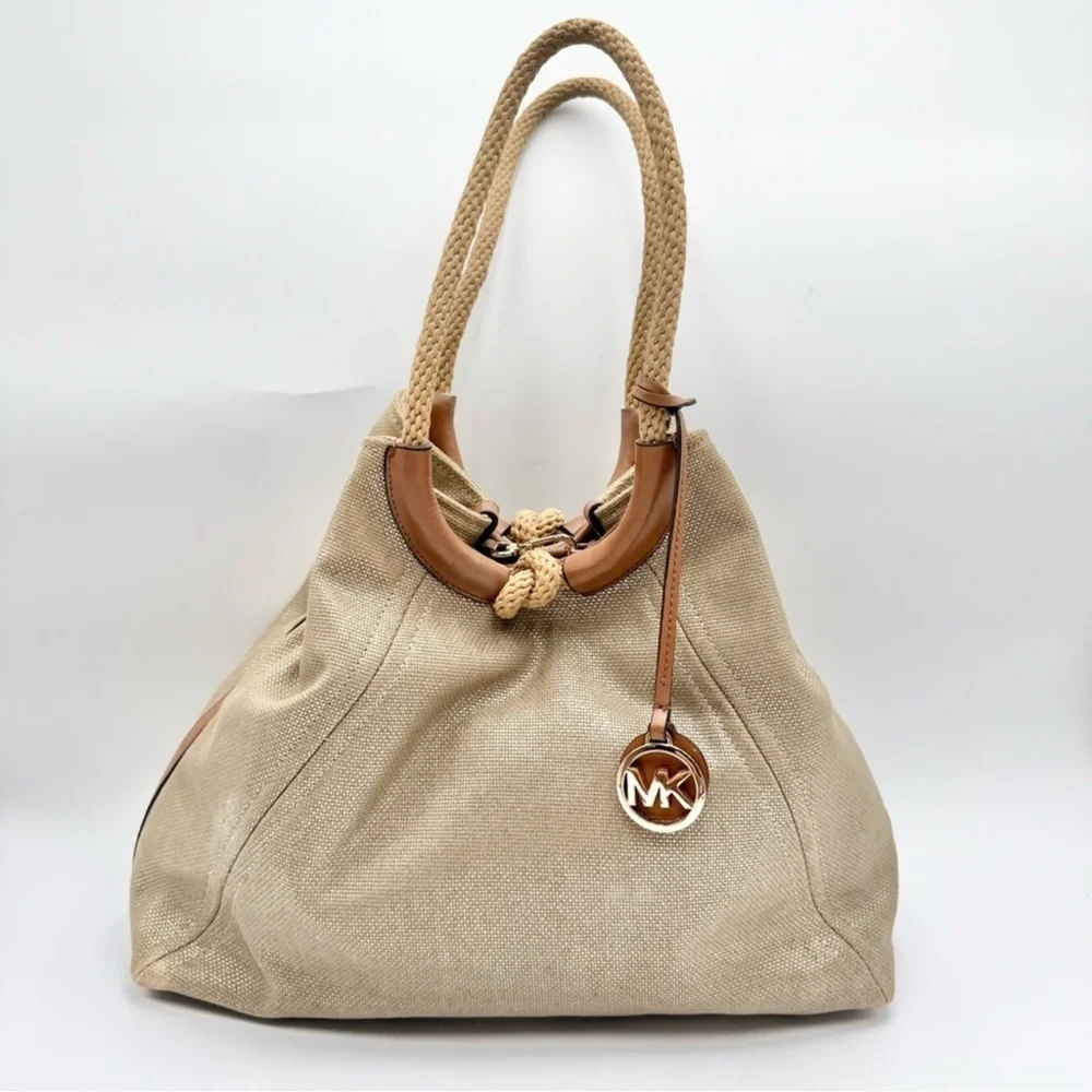 Michael Kors Isla Ring Shoulder Tote EUC